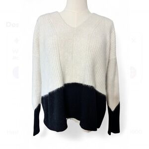 Angora Rich Color-block V-Neck Sweater Size Small